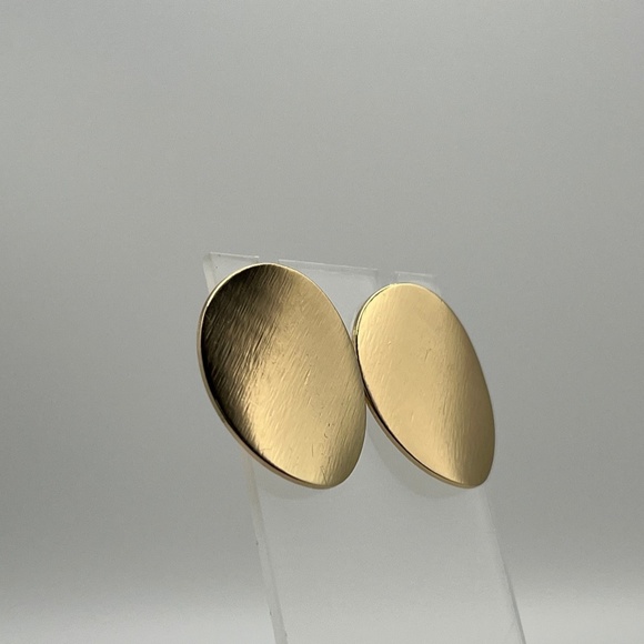 1” Vintage style Brushed Finish, Gold Plated, Oval Stud Earrings - Picture 3 of 3